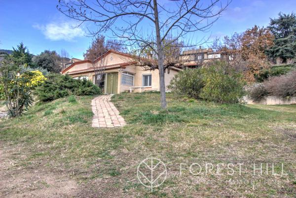 Corsavy (66150) Maison 4 faces au calme