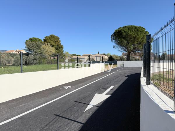 Terrain - 779 m²