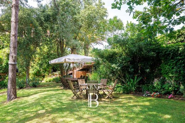 Anglet, Maison 7 Chambres -  340 m² à vendre