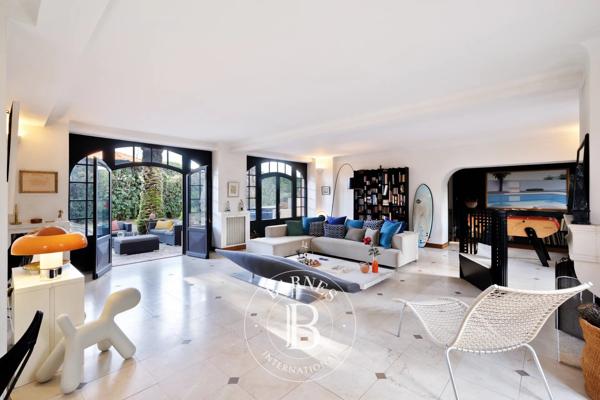 Anglet, Maison 7 Chambres -  340 m² à vendre