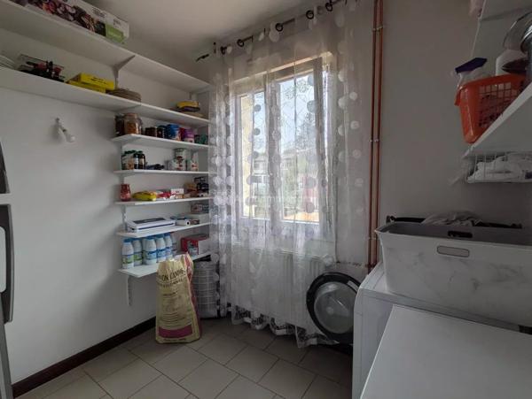 Vente                                                      Maison
                        
                     6 pièces                      135 m2                     à Neufchâteau