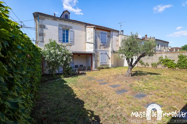 Location Magnifique maison meublée - 5 chambres - 187m² - Jardin - COGNAC