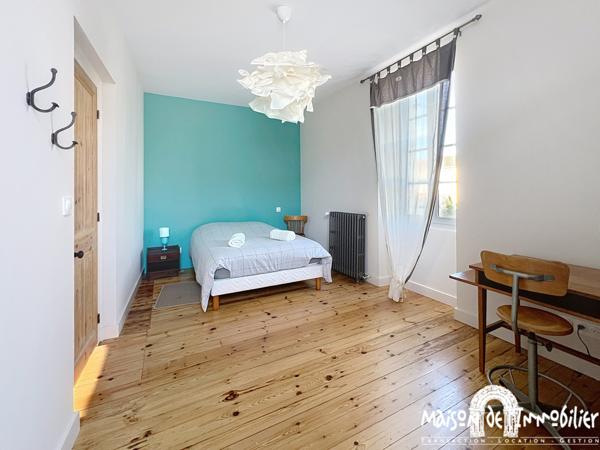 Location Magnifique maison meublée - 5 chambres - 187m² - Jardin - COGNAC