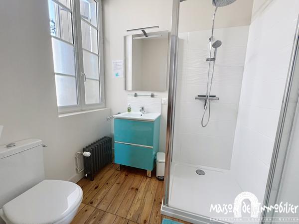 Location Magnifique maison meublée - 5 chambres - 187m² - Jardin - COGNAC