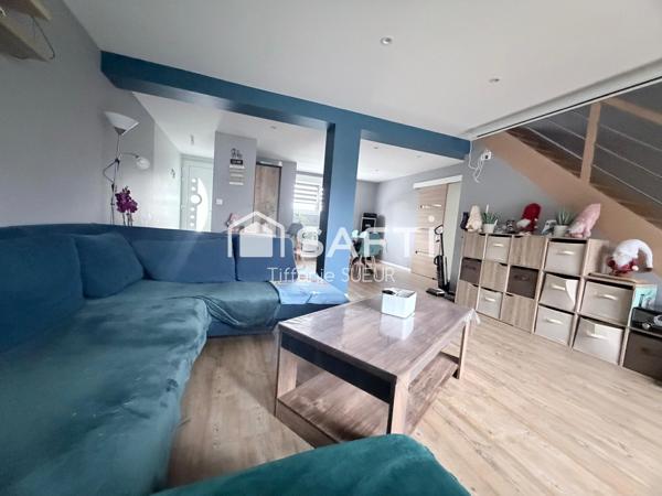 MAISON SEMI MITOYENNE