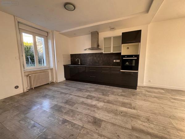 Maison à vendre à Saint-Junien en Haute-Vienne (87200), ref : 87006/1273