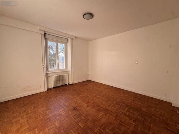 Maison à vendre à Saint-Junien en Haute-Vienne (87200), ref : 87006/1273