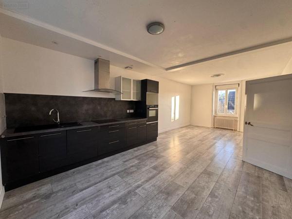 Maison à vendre à Saint-Junien en Haute-Vienne (87200), ref : 87006/1273