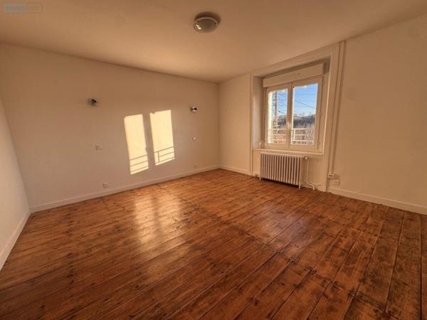 Maison à vendre à Saint-Junien en Haute-Vienne (87200), ref : 87006/1273