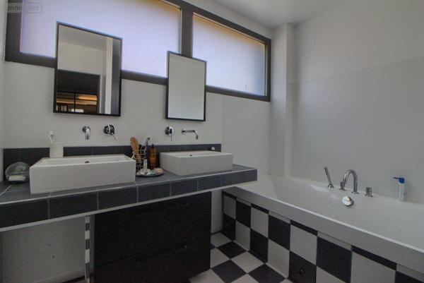 Appartement à louer à Rennes en Ille-et-Vilaine (35000), ref : 722   
SAINT HELIER