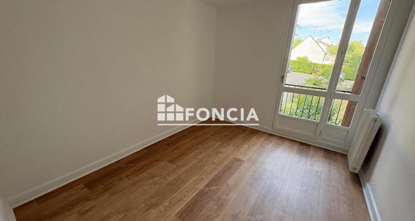 Location Appartement 4 pièces 77 m² - Brunoy 91800