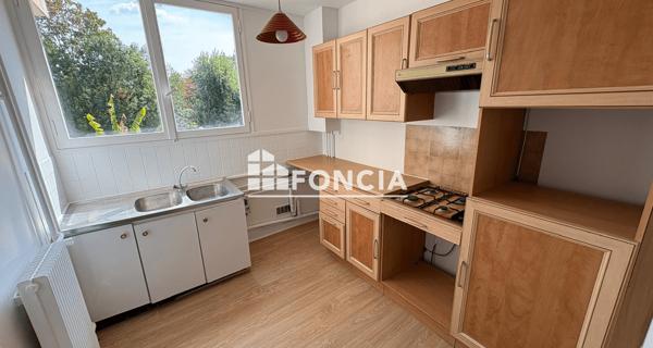 Location Appartement 4 pièces 77 m² - Brunoy 91800