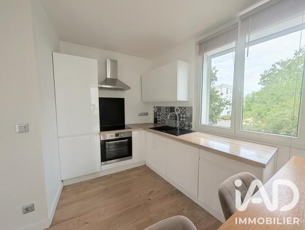 Location appartement 3 pièces 57 m² Reims
