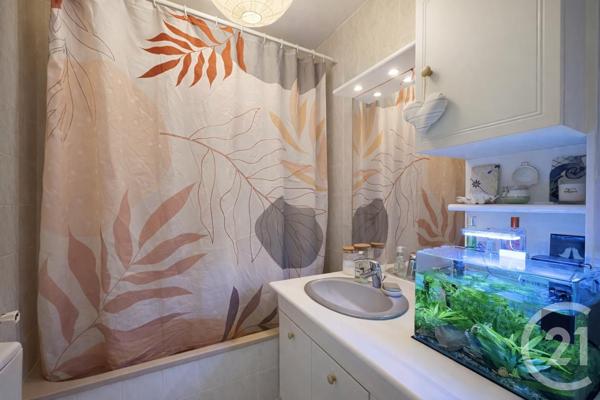 Appartement F2 à vendre  2 pièces - 43,78 m2 ST MAUR DES FOSSES - 94