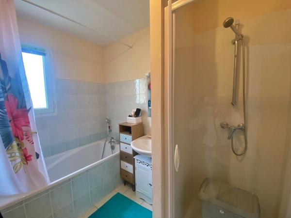 AIGONDIGNÉ - MOUGON - 2 maisons F3 de plain-pied louées