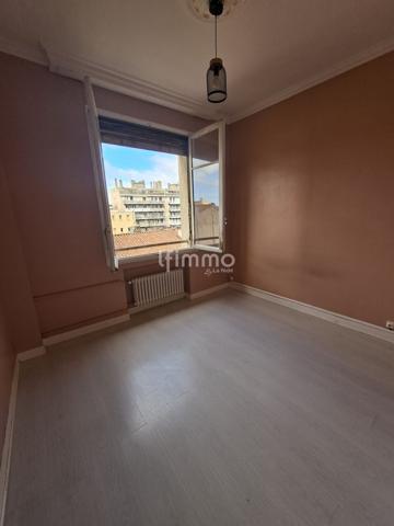 Le charme à la marseillaise au cœur de Sakakini