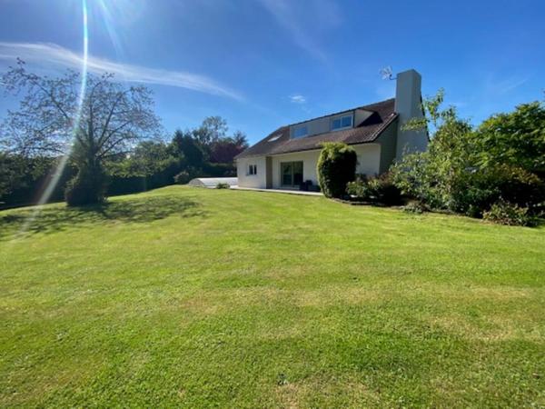 Maison de 145 m² avec piscine