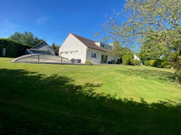 Maison de 145 m² avec piscine