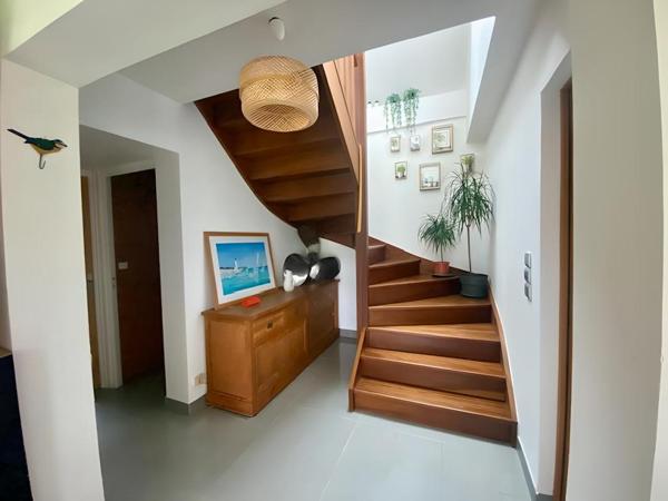 Maison de 145 m² avec piscine