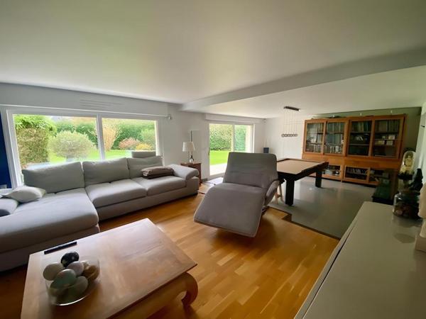 Maison de 145 m² avec piscine
