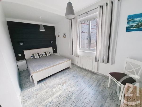 Immeuble à vendre  300 m 2   FECAMP  - 76