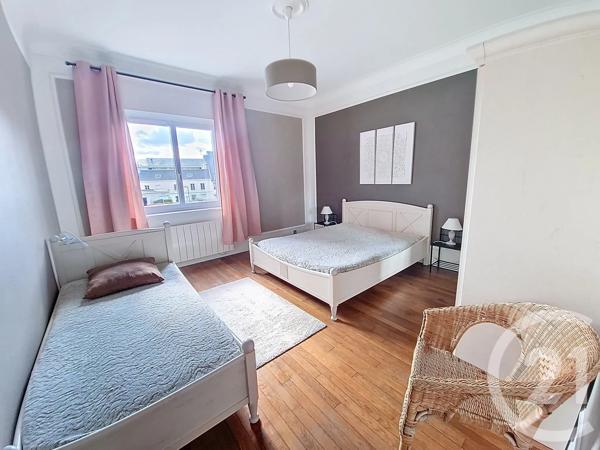 Immeuble à vendre  300 m 2   FECAMP  - 76