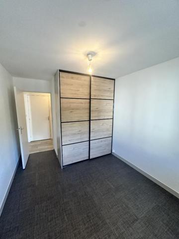 Appartement T2 à louer Saint Jacques De La Lande - 42 m² (réf : 567648)