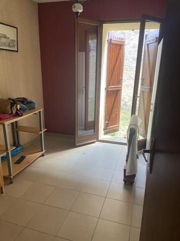 Entre La Réole et Langon - Maison de plain-pied de 90 M2 avec petit extérieur