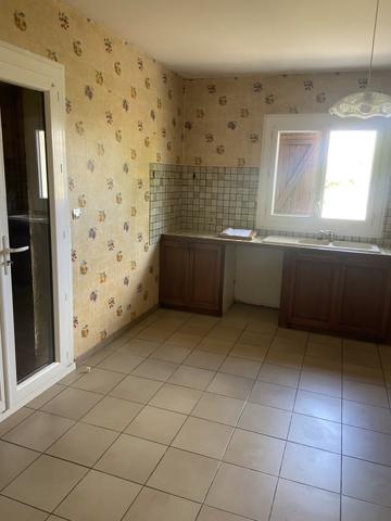 Entre La Réole et Langon - Maison de plain-pied de 90 M2 avec petit extérieur