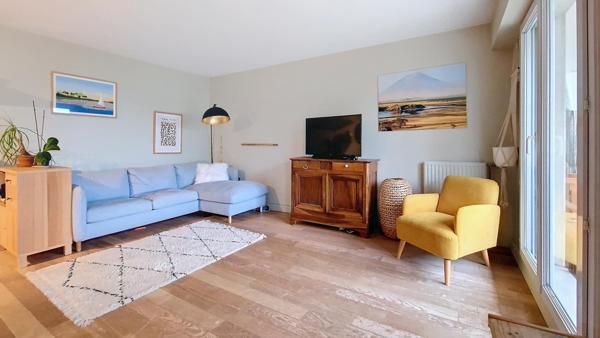 PUTEAUX - A proximité de la Défense