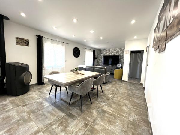 Maison à vendre 4 pièces 113 m² Coutras