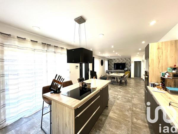 Maison à vendre 4 pièces 113 m² Coutras