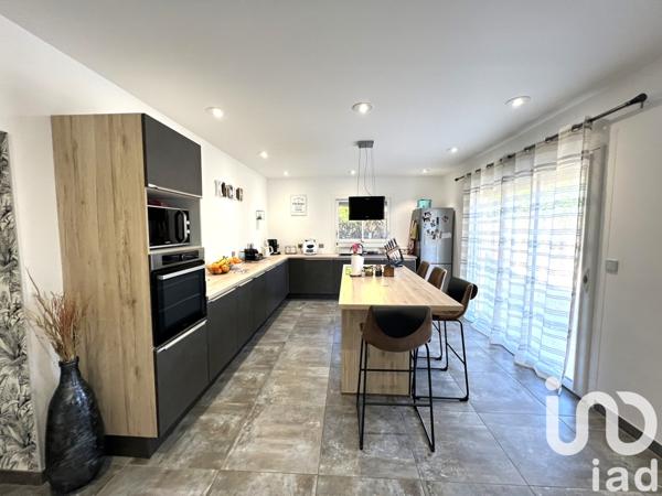 Maison à vendre 4 pièces 113 m² Coutras