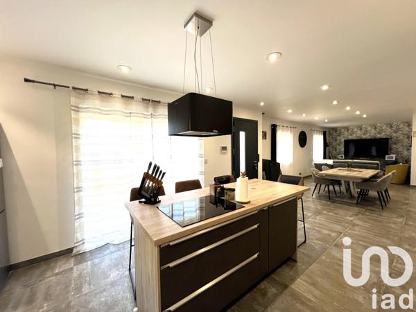 Maison à vendre 4 pièces 113 m² Coutras