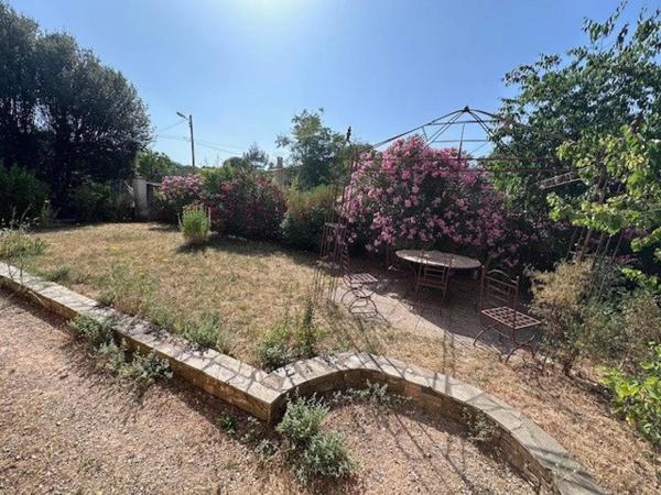 Maison T5 +annexe + garage