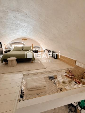 Loft de caractère 67 m2 au coeur de Grasse