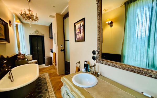 Maison à vendre    5 pièces •  Romans-sur-Isère