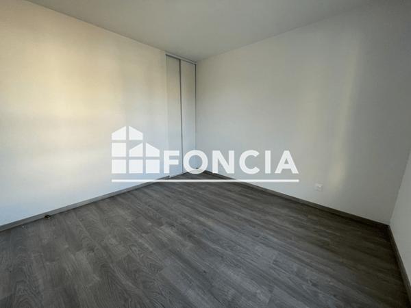 Location Appartement 2 pièces 42 m² - 44 B BLD HENRI BAZIN Chenove 21300