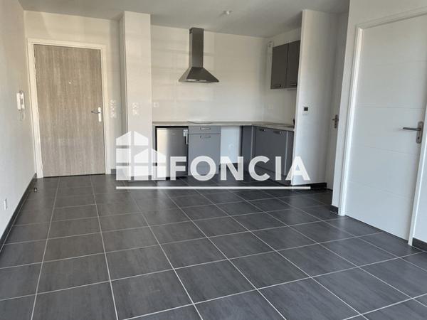 Location Appartement 2 pièces 42 m² - 44 B BLD HENRI BAZIN Chenove 21300