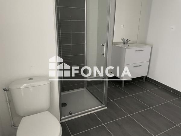 Location Appartement 2 pièces 42 m² - 44 B BLD HENRI BAZIN Chenove 21300
