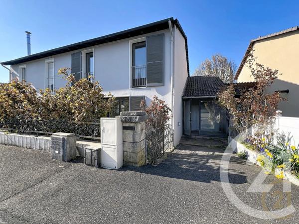 Maison à vendre  4 pièces - 106 m 2   FESCHES LE CHATEL  - 25