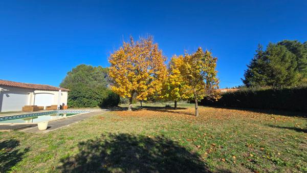 Terrain Vernègues 1500 m2! Au Calme absolu.