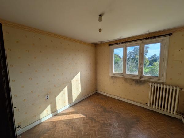 LIGNOL MAISON À RÉNOVER DE 7 PIÈCES DE 250M² ENVIRON PARCELLE DE 1000M² ENVIRON