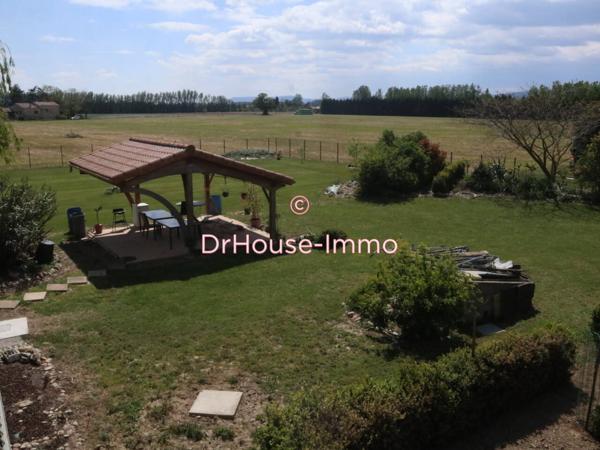 Appartement à louer 4 pièces de 96 m²