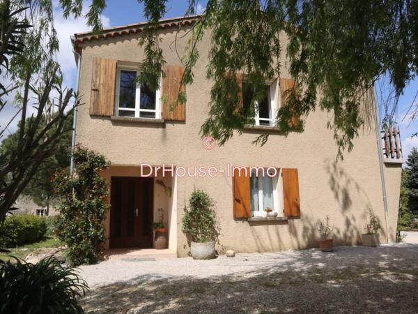 Appartement à louer 4 pièces de 96 m²