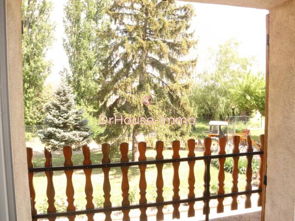 Appartement à louer 4 pièces de 96 m²