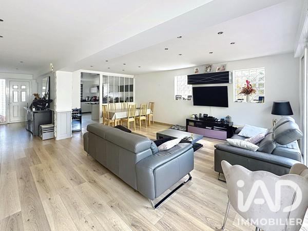 Maison à vendre 7 pièces 178 m² La Ville-du-Bois