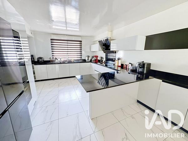 Maison à vendre 7 pièces 178 m² La Ville-du-Bois