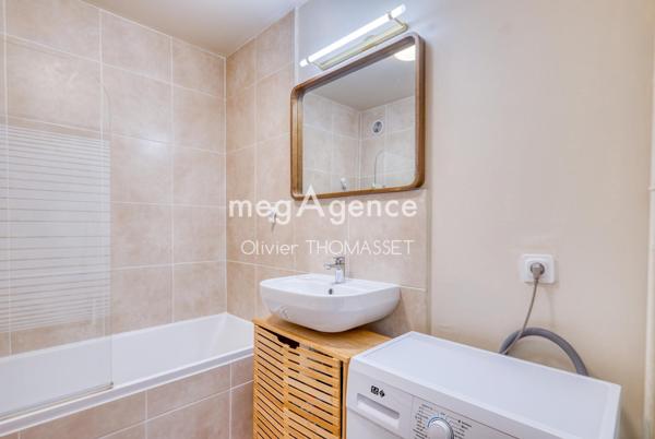 Appartement à LYON 3E ARRONDISSEMENT, 69003 - 4 pièces 84m²