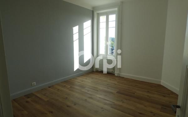 Appartement à louer    3 pièces • 69,54 m2 Allassac